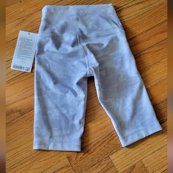 Lululemon Biker shorts. Size 2 wunder under 10" NWTS  CAMO - Picture 1 of 6